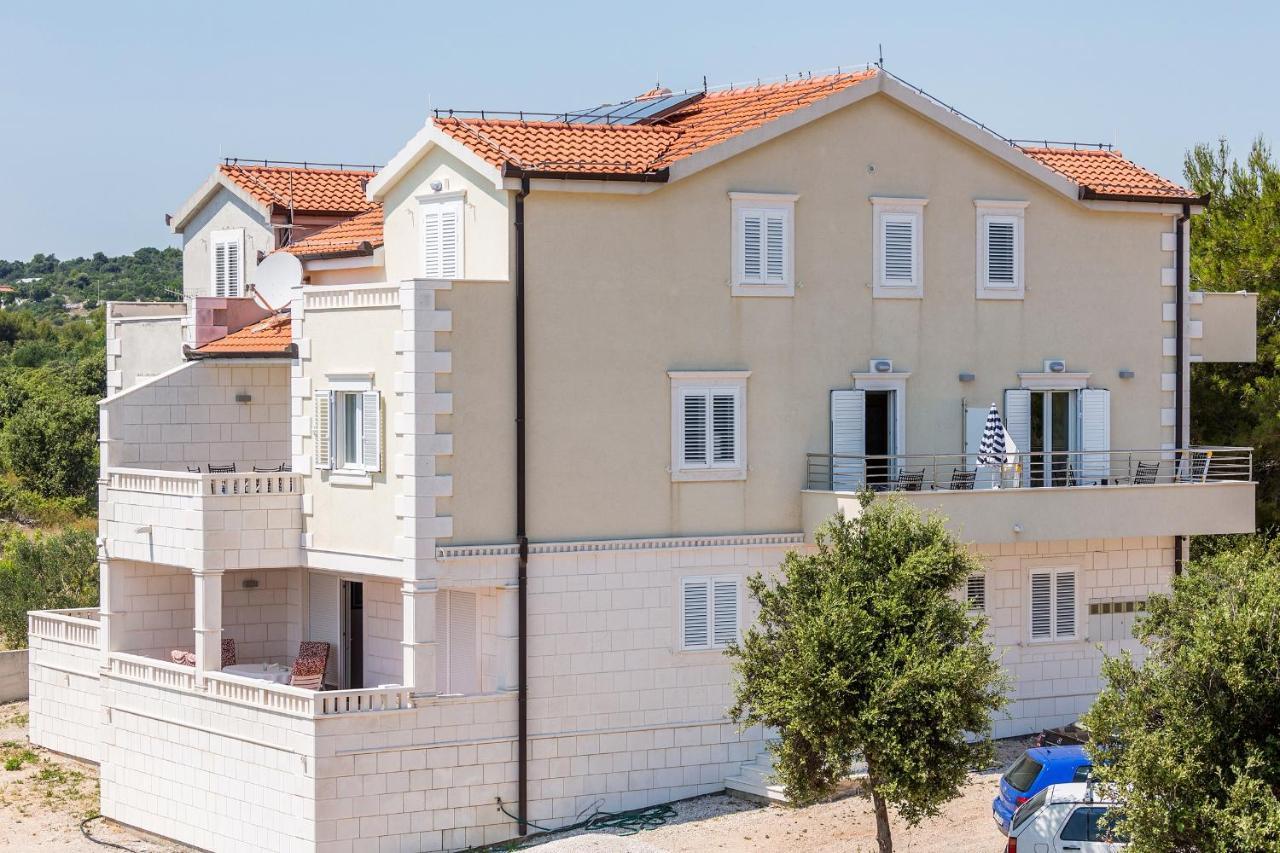 Apartments And Rooms With Parking Space Rogoznica - 10339 Rogoznica (Sibenik-Knin) Exterior foto