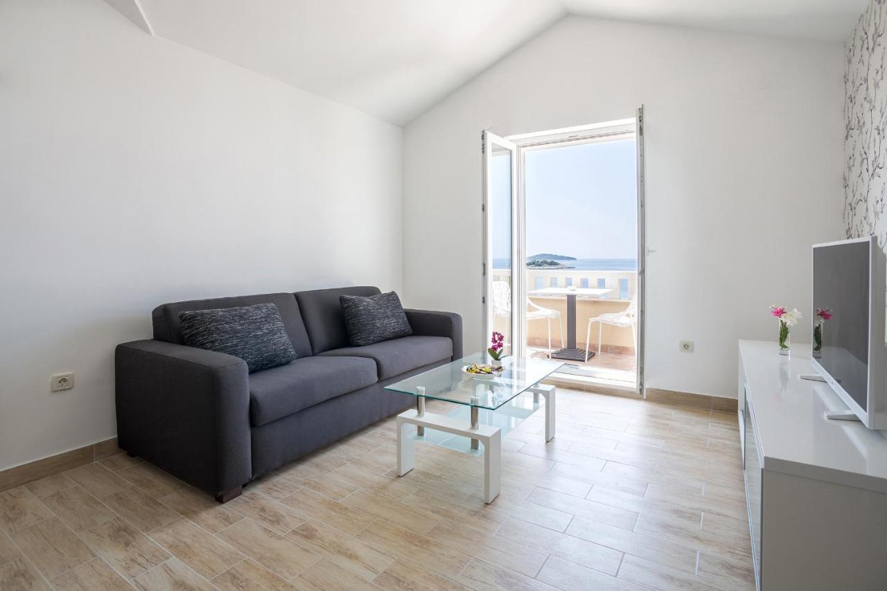 Apartments And Rooms With Parking Space Rogoznica - 10339 Rogoznica (Sibenik-Knin) Exterior foto